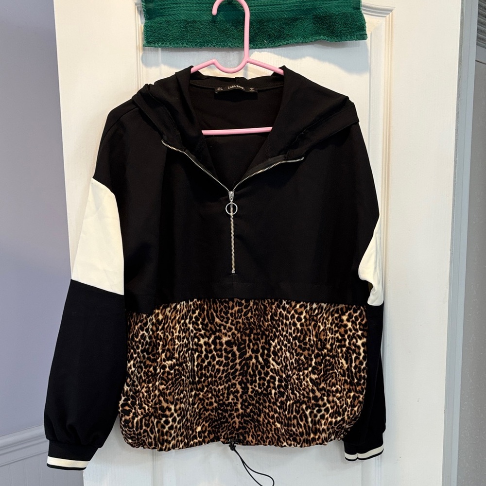 Zara Black and White Leopard Print Top